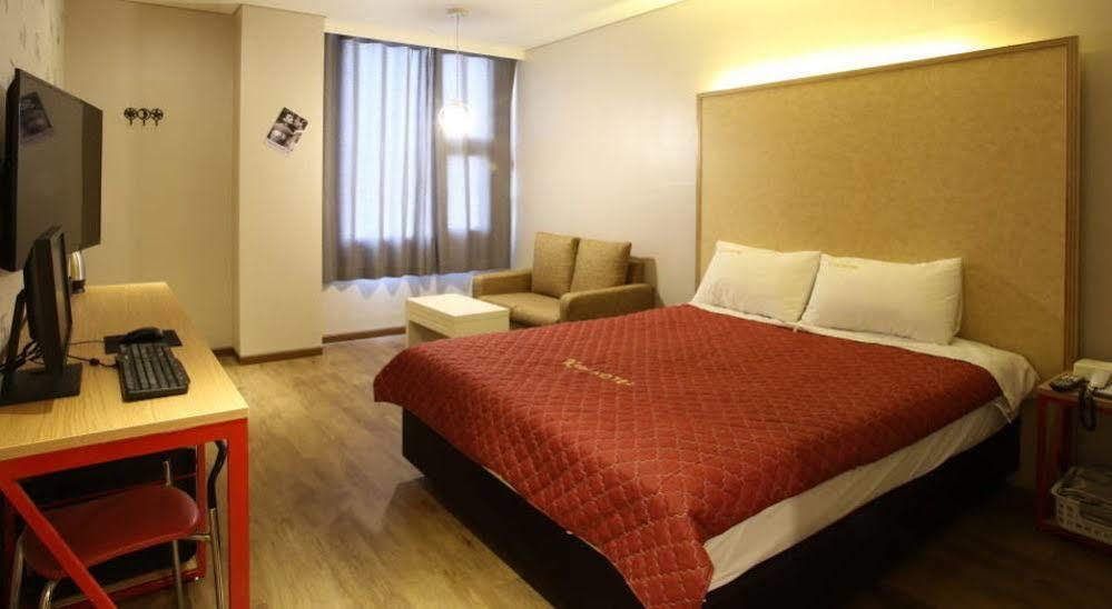 K City Hotel Seúl Exterior foto
